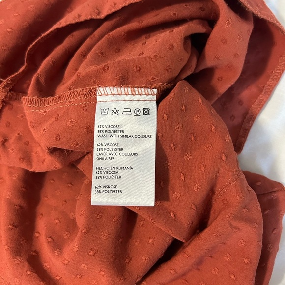 NEW Cooperative Cut Out Long Sleeved Shorts Romper - Picture 4 of 8